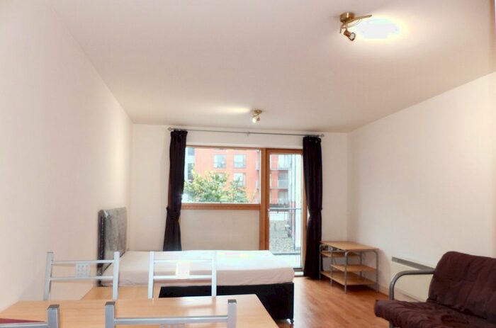 Studio To Rent In Pioneer, Jupiter Complex, Jewellery Quarter, B16