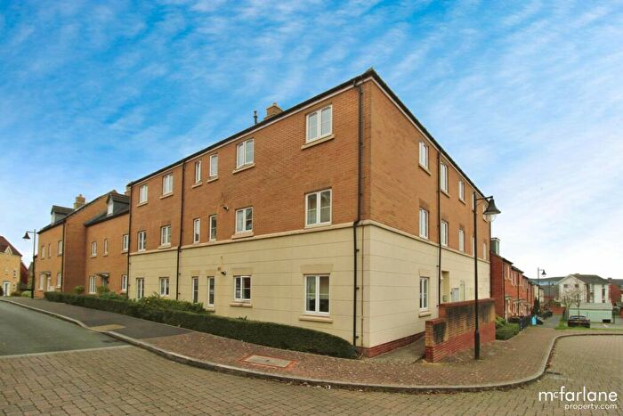 2 Bedroom Flat For Sale In Frankel Avenue, Swindon, SN25