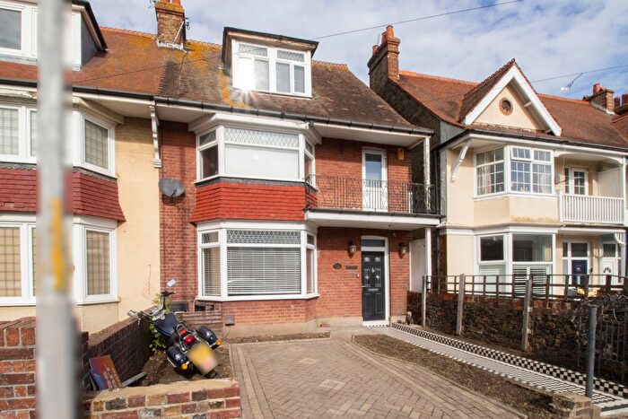 6 Bedroom Semi-Detached House For Sale In All Saints Avenue, Margate, CT9