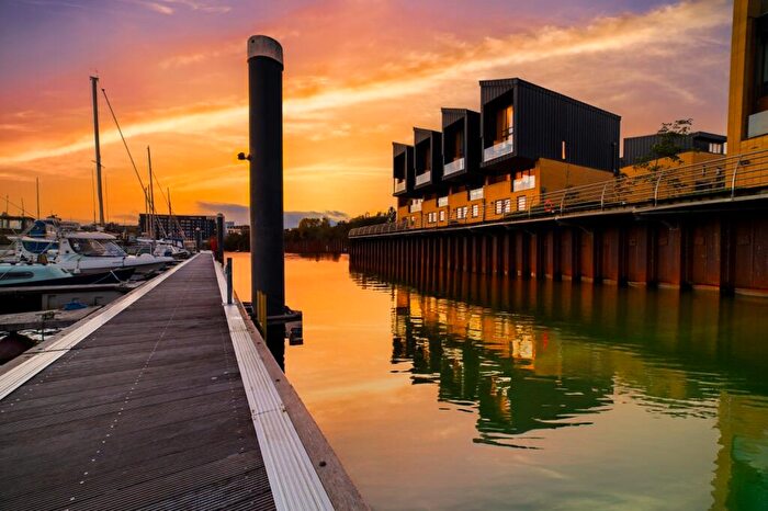 5 Bedroom Town House For Sale In Dan Donovan Way, Cardiff Bay, CF11