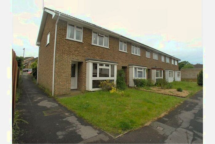 3 Bedroom End Of Terrace House To Rent In Helmsdale, St Johns, Woking, GU21