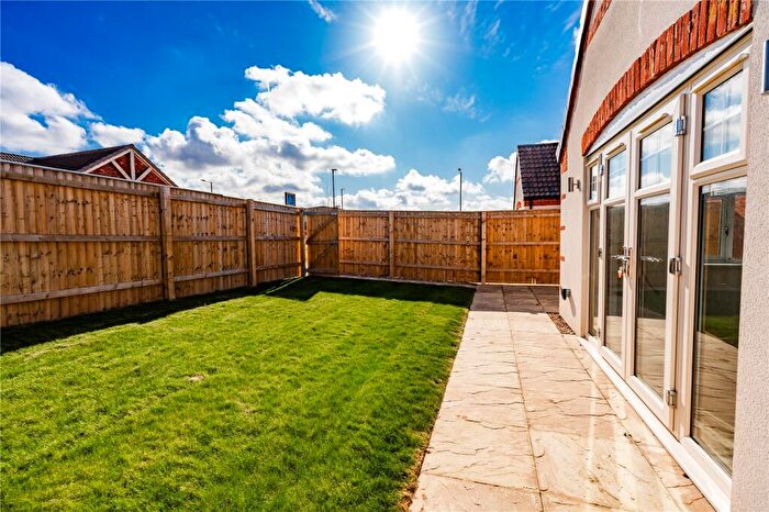 3 Bedroom Bungalow For Sale In Kendall Court, Scartho Top, Grimsby, Lincolnshire, DN33