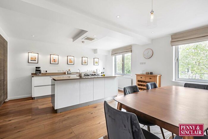 4 Bedroom Terraced House To Rent In Bannister Close, Oxford, OX4