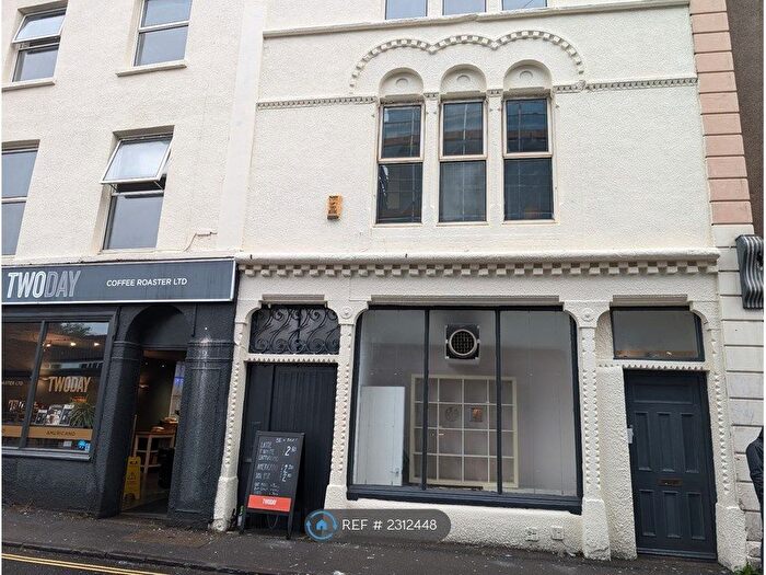 6 Bedroom Flat To Rent In St. Michaels Hill, Bristol, BS2