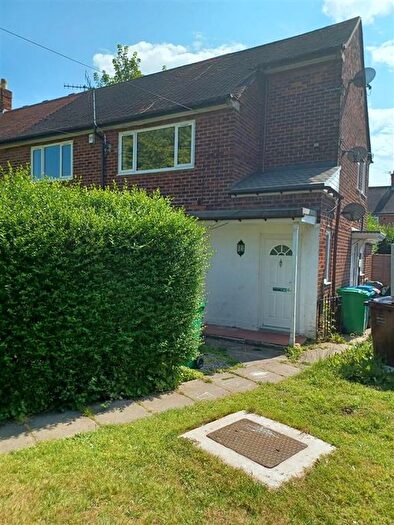 2 Bedroom Flat To Rent In Greyfriars Road, Manchester, M22