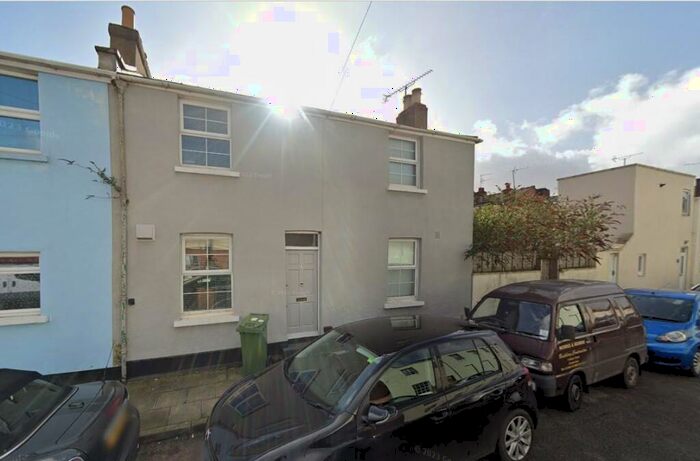 4 Bedroom Terraced House To Rent In Baker Street, Cheltenham, GL51