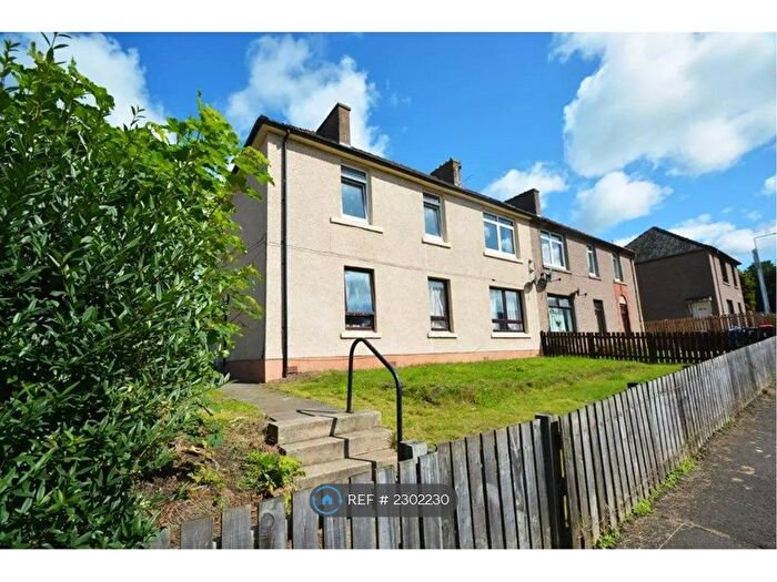 3 Bedroom Flat To Rent In Waverley Street, Bathgate, EH48