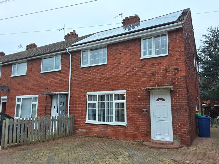 3 Bedroom Semi-Detached House To Rent In Dr Anderson Avenue, Stainforth, Doncaster, DN7