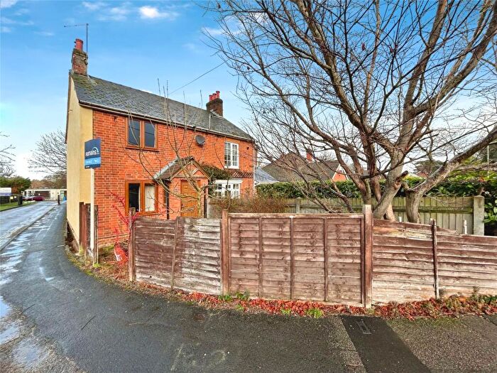 2 Bedroom Terraced House For Sale In Tweseldown Road, Church Crookham, Fleet, GU52