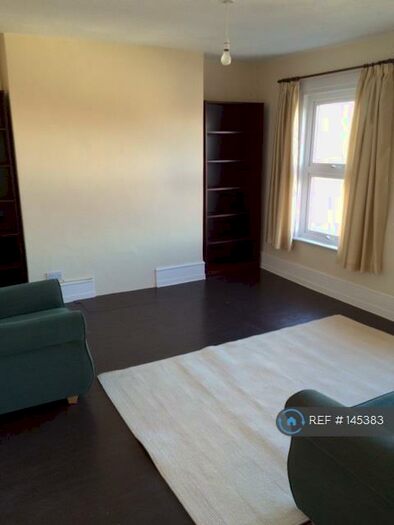 1 Bedroom Flat To Rent In Canning Crescent, London, N22