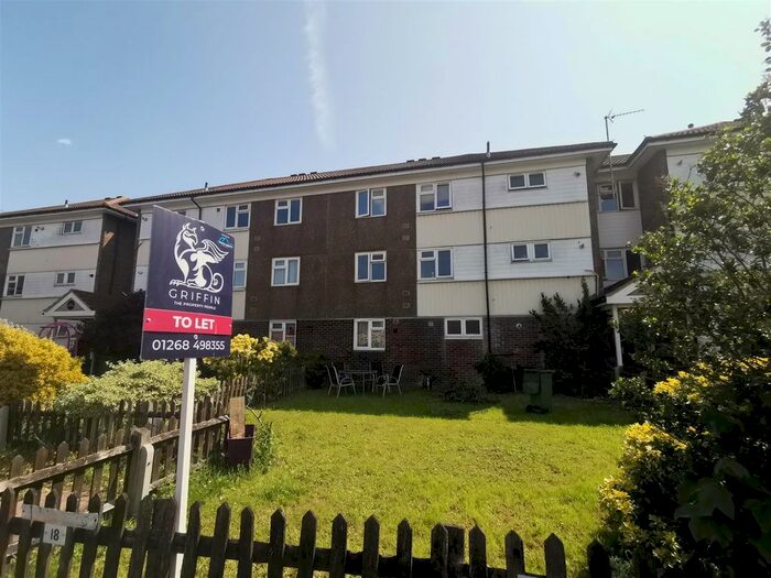 2 Bedroom Flat To Rent In Dover Way, Pitsea, Basildon, SS13