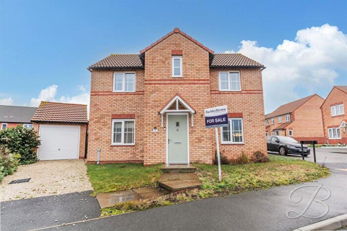 4 Bedroom Detached House For Sale In Canary Grove, New Ollerton, Newark, NG22