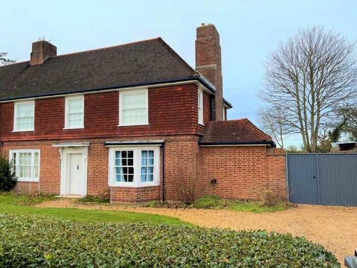 4 Bedroom Semi-Detached House To Rent In The Royal Hospital School, Holbrook, Ipswich, IP9