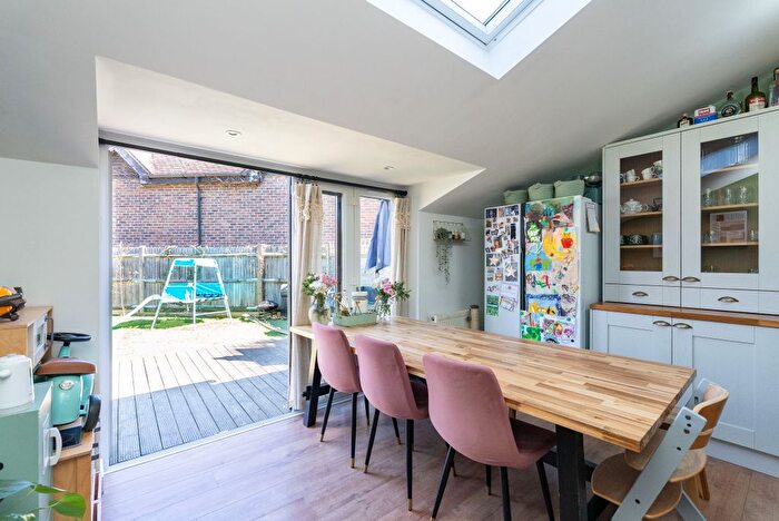 4 Bedroom Terraced House For Sale In Tanners Meadow, Brockham, RH3