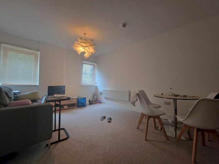 1 Bedroom Flat To Rent In Upper Marshall Street, Birmingham, B1