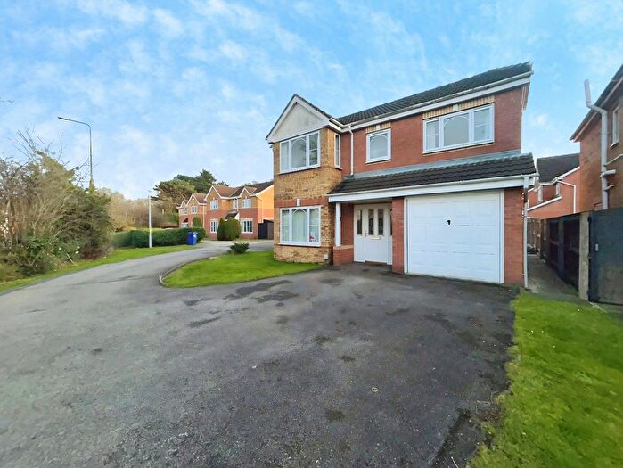 4 Bedroom Detached House For Sale In Brunel Close, Grimsby, Lincolnshire, DN32