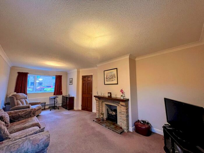 3 Bedroom Detached House For Sale In Pittywood Road, Wirksworth, Matlock, DE4