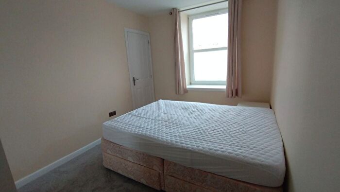 2 Bedroom Flat To Rent In Wellington Street, Footdee, Aberdeen, AB11