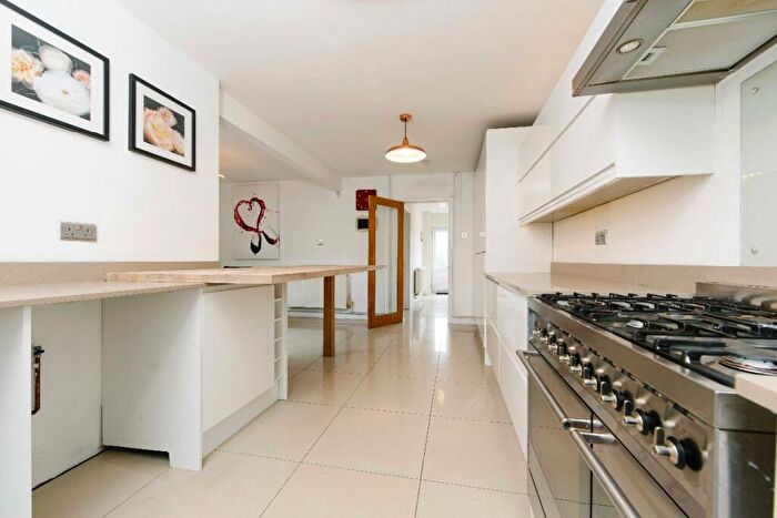 3 Bedroom Semi-Detached House For Sale In Birchgrove Estate, Treharris, CF46