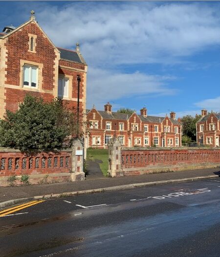 2 Bedroom Cottage To Rent In Coastguard Cottage, Ramsgate, CT11