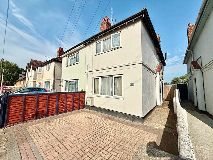2 Bedroom Semi-Detached House For Sale In Reading Road, Ipswich, IP4