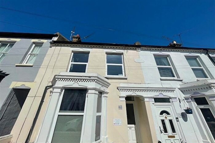 1 Bedroom Flat To Rent In Pleasant Road, Southend On Sea, SS1