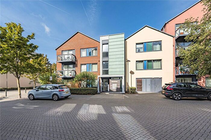 2 Bedroom Flat For Sale In Union Lane, Isleworth, TW7