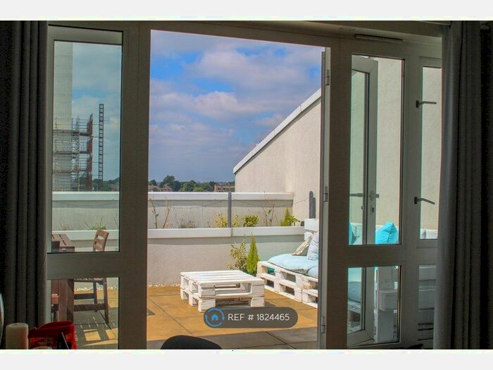 1 Bedroom Flat To Rent In Park Lane, London, CR0