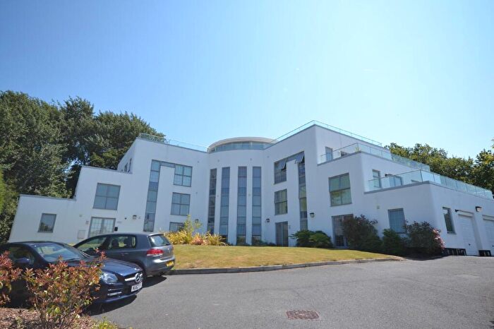 4 Bedroom Flat To Rent In Admirals Point, Cambridge Road, East Cowes, PO32