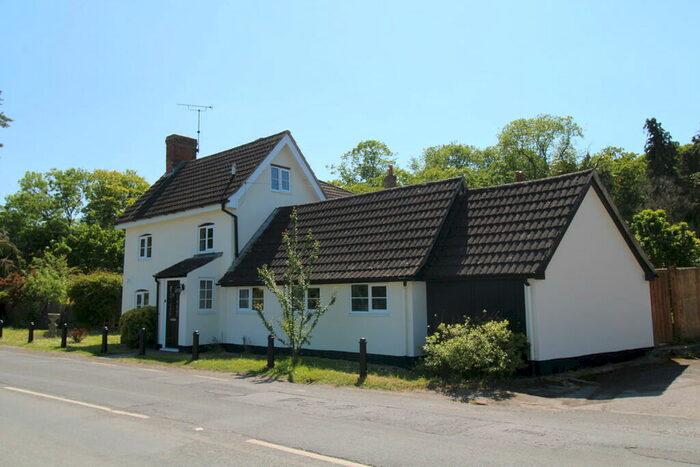 3 Bedroom Cottage For Sale In Pewsey Wharf, Pewsey, SN9