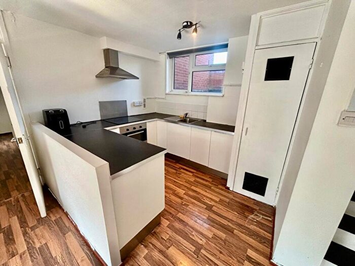 1 Bedroom Apartment For Sale In Lighthorne Avenue, Birmingham, B16