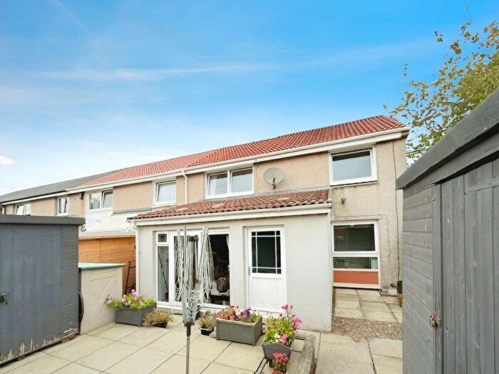 4 Bedroom End Of Terrace House For Sale In Keith Drive, Glenrothes, KY6