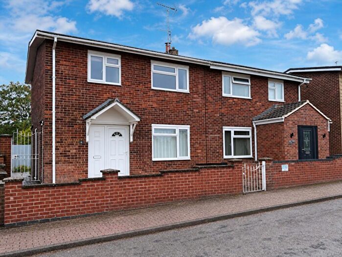3 Bedroom Semi-Detached House For Sale In Clovelly Court, Corby, NN18