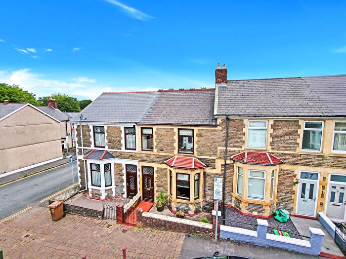 3 Bedroom Property For Sale In Ludlow Street, Caerphilly, CF83