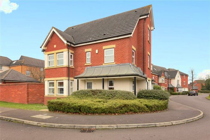 6 Bedroom Detached House To Rent In Cirrus Drive, Shinfield, Berkshire, RG2