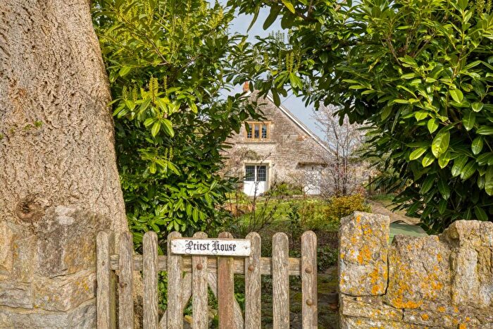 3 Bedroom Detached House For Sale In Ham Street, Baltonsborough, Glastonbury, Somerset, BA6