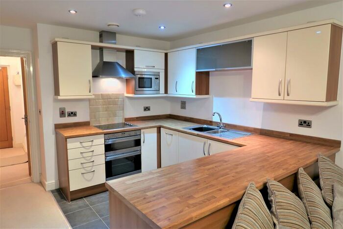 1 Bedroom Flat To Rent In Balmoral Quays, Penarth, CF64