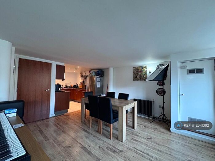 2 Bedroom Flat To Rent In Marlborough Road, London, SE18