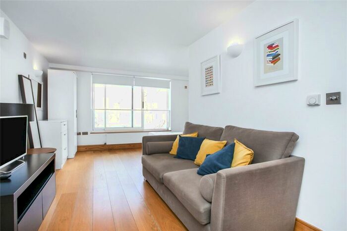 Apartment To Rent In Milmans Street, London, SW10