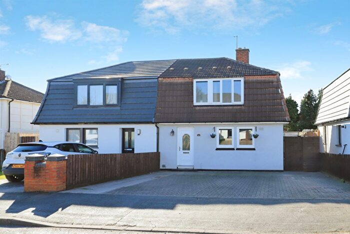 3 Bedroom Semi Detached House For Sale In Mervyn Road, Bilston, WV14