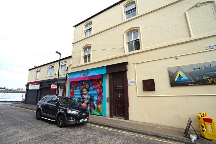 Studio To Rent In Room, East Cross Street, SR1