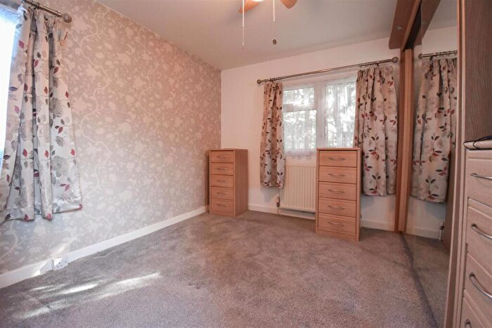 1 Bedroom Mobile Home For Sale In Chelmsford Road, Blackmore, Ingatestone, CM4