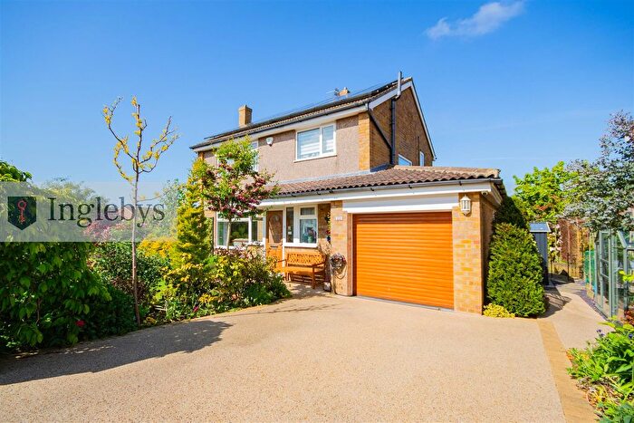 3 Bedroom Detached House For Sale In Wilton Bank, Saltburn-By-The-Sea, TS12