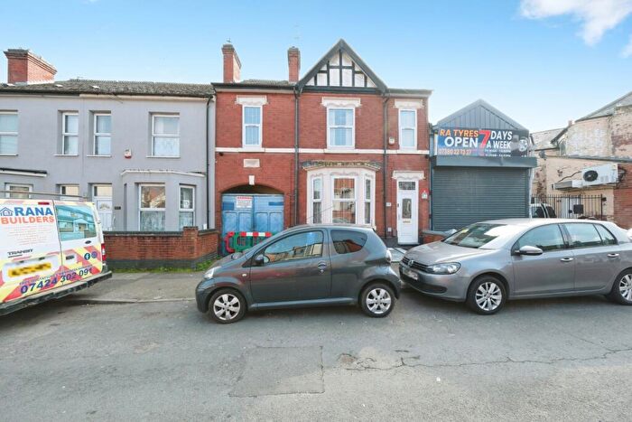 5 Bedroom End Of Terrace House For Sale In St. Giles Road, Derby, Derbyshire, DE23