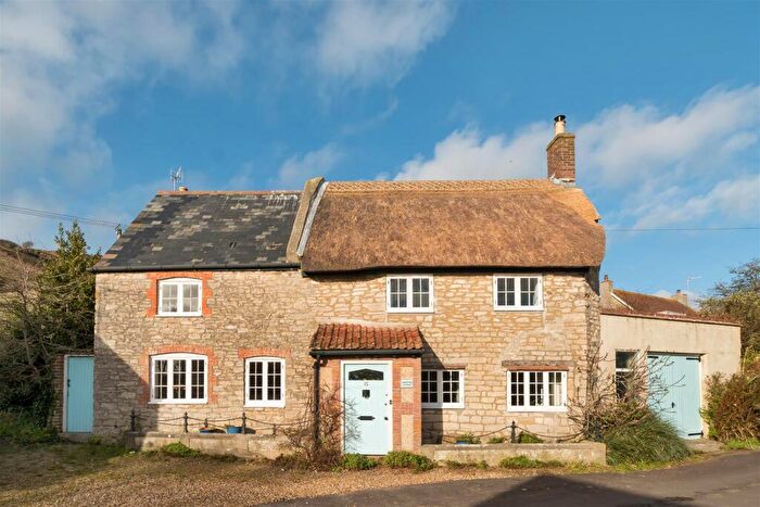 3 Bedroom Detached House For Sale In Back Street, Portesham, Weymouth, DT3