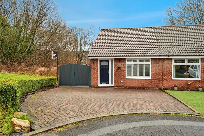 2 Bedroom Bungalow For Sale In Dales Brow, Bolton, Greater Manchester, BL1