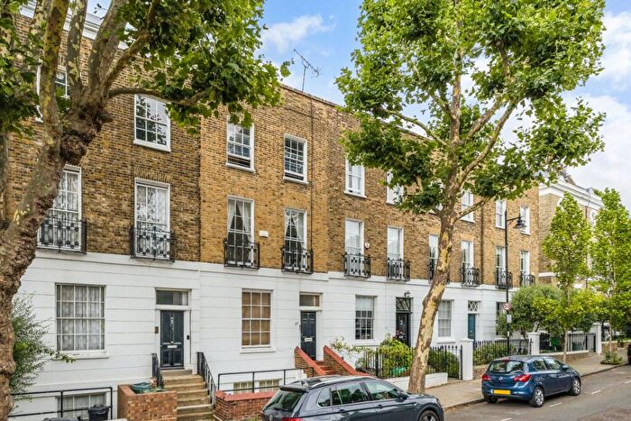 3 Bedroom Triplex To Rent In Richmond Avenue London, N1