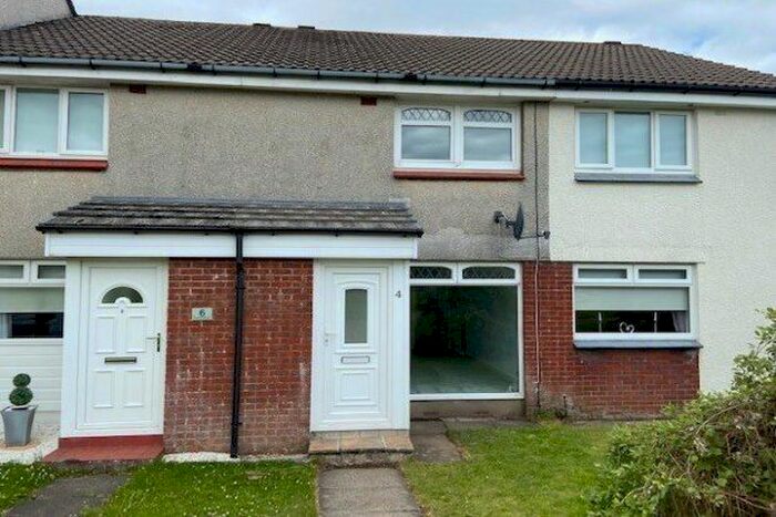 2 Bedroom Property To Rent In Mossdale Gardens, Hamilton, ML3