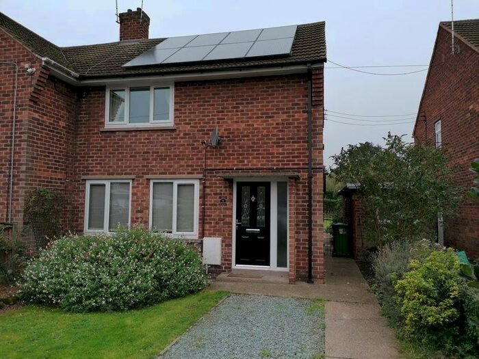 2 Bedroom Semi-Detached House To Rent In Station Avenue, Retford, DN22