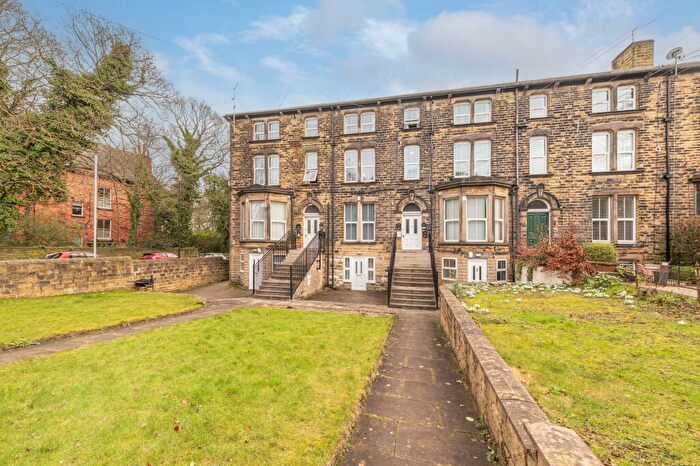 1 Bedroom Flat To Rent In West Hill Terrace, Harrogate Road, Chapel Allerton, Leeds, LS7